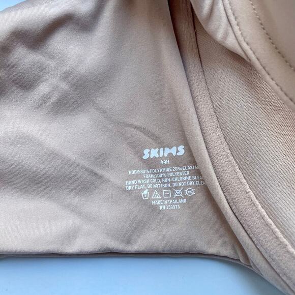 Skims Fits Everybody T-Shirt Demi Bra Mica Size 44H - Picture 6 of 7
